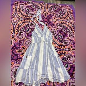 American Eagle dress. Size XS. retro 50s style. Never worn.